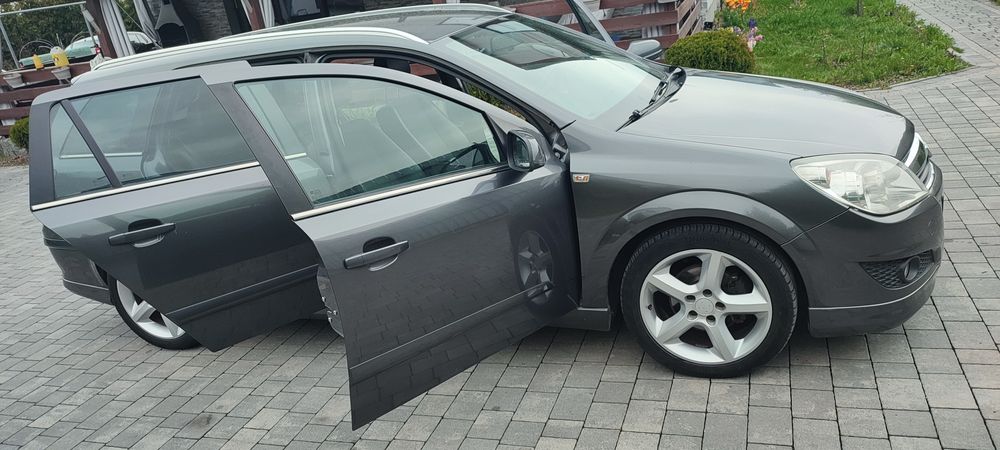 Bardzo Ładna Astra Bogate Wyposażenie