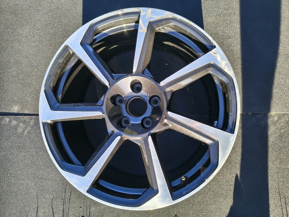 Alufelga felga Audi TT 8S 20 CALI 9J ET52 8S0601025CD ORYGINAŁ RS TT
