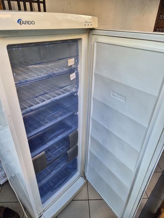 Морозильна камера ARDO висока 7 шухляд