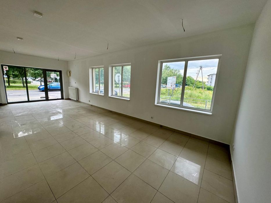 Wynajmę lokal handlowo-usługowy 3900zł