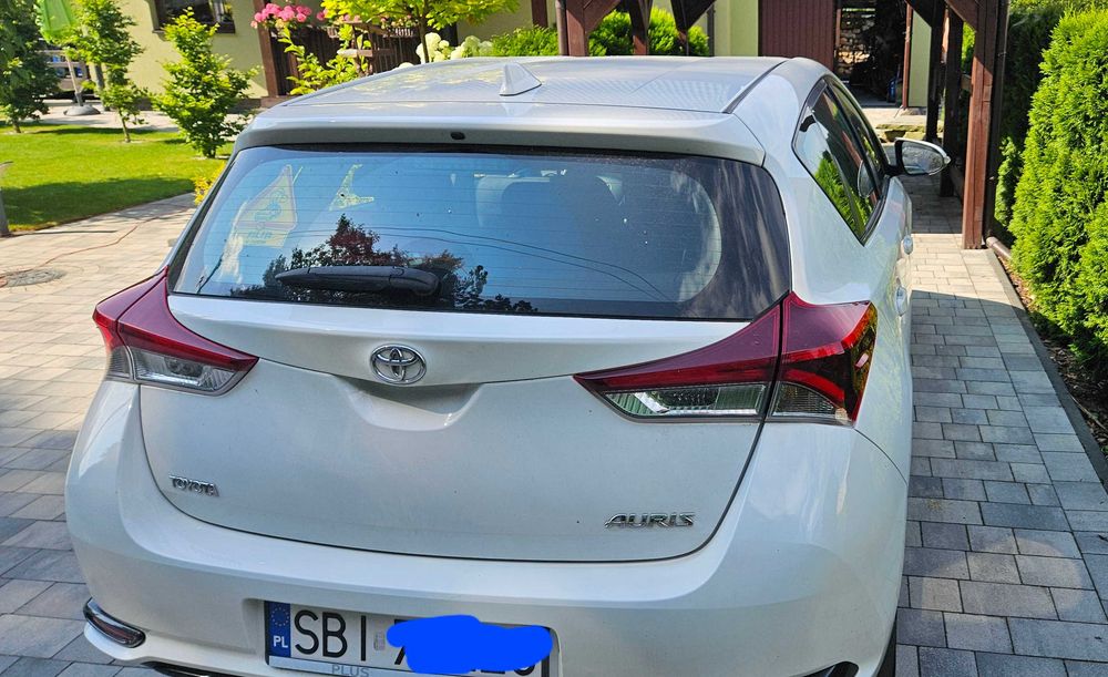 Toyota Auris 2016