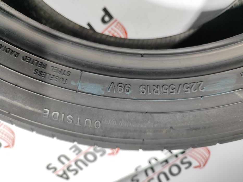2 pneus semi novos 225-55R19 Toyo - Oferta dos Portes