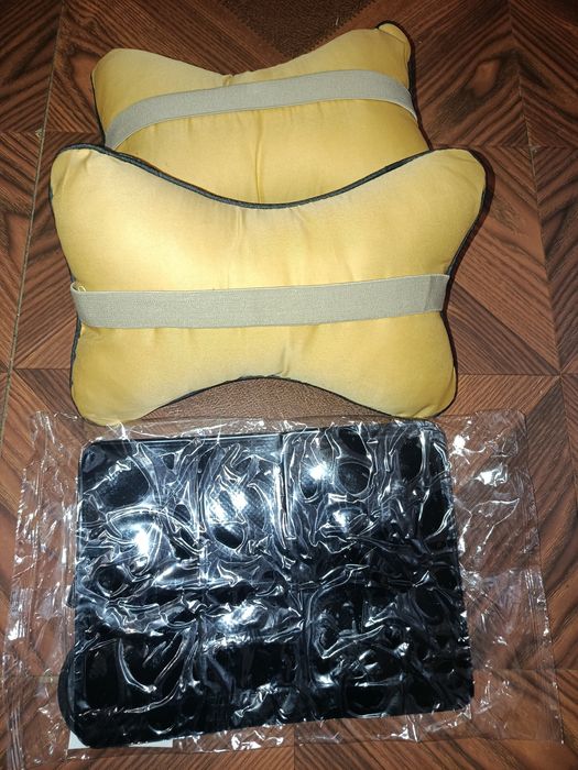 Подушка-подголовник+ килимок для телефону в авто