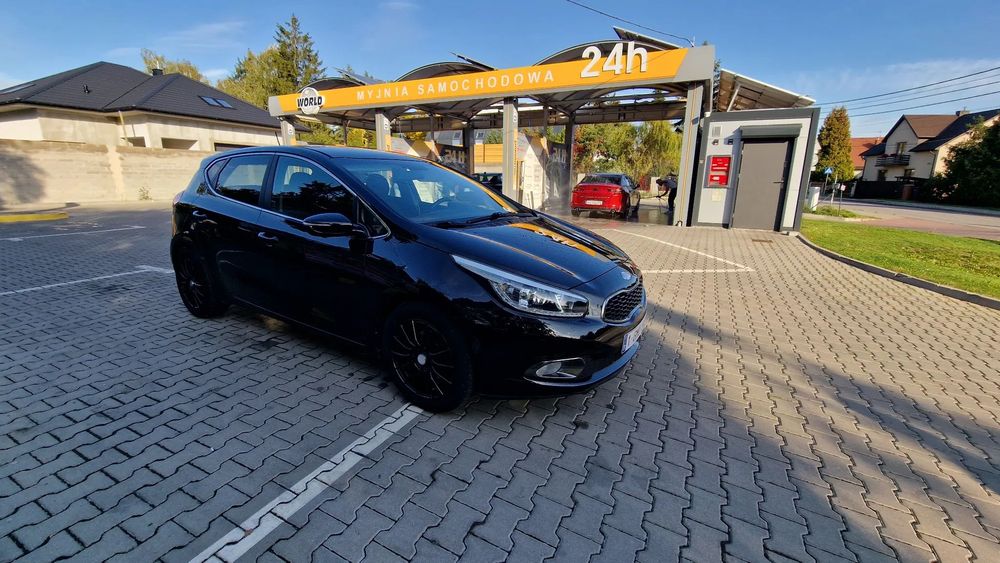 Kia Ceed 1.6 CRDI/110 KM/Klimatron/Skora/Parktron/Led/SUPERSTAN