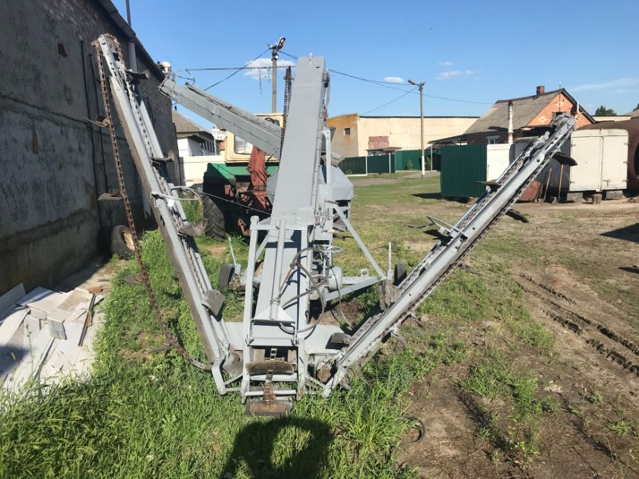 Погрузчик зернометатель зм-60