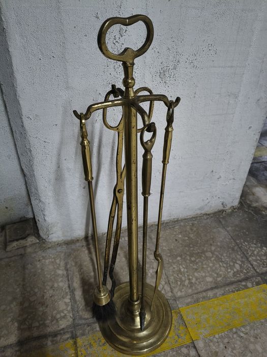 Instrumentos para lareira