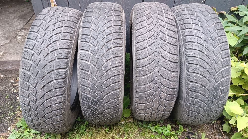 Opony zimowe Nokian W+