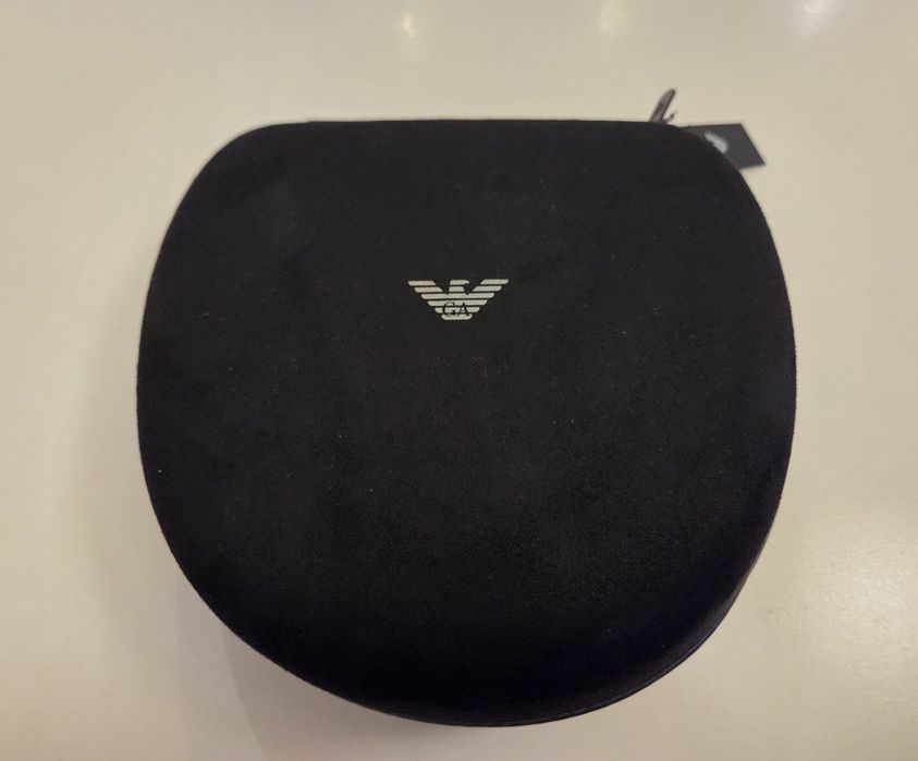 Pokrowiec Emporio Armani na okulary, nakladki przeciwsłoneczne