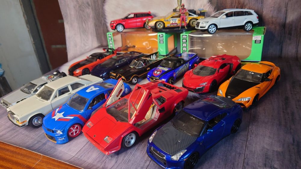 1/24 1.24 1/18 1.18Коллекционные  автомодели Maisto Burago Motormax Welly  Автопром Jada M2machines Машинки железные