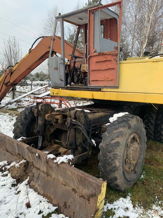 Екскаватор ЄО-3323