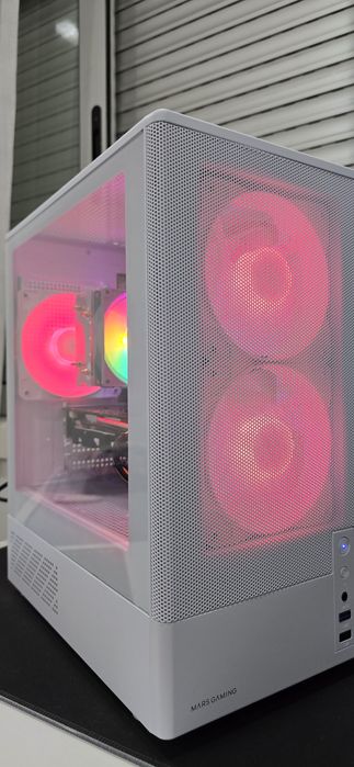 PC Gaming Branco | 16GB RAM | Processador 12 Núcleos | 256GB SSD | Pronto a Jogar