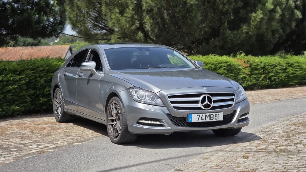 Mercedes-Benz CLS 350 CDI DPF 4Matic BlueEFFICIENCY 7G-TRONIC
