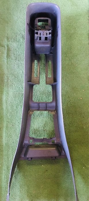 Центральная консоль Опель Омега А