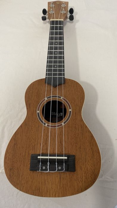 Ukulele Stagg Concert +Bag