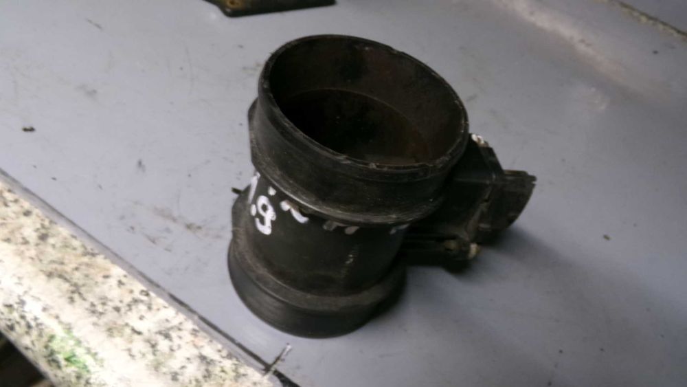 Gru5 Przepływomierz powietrza opel zafira B 1.9 wysyłka