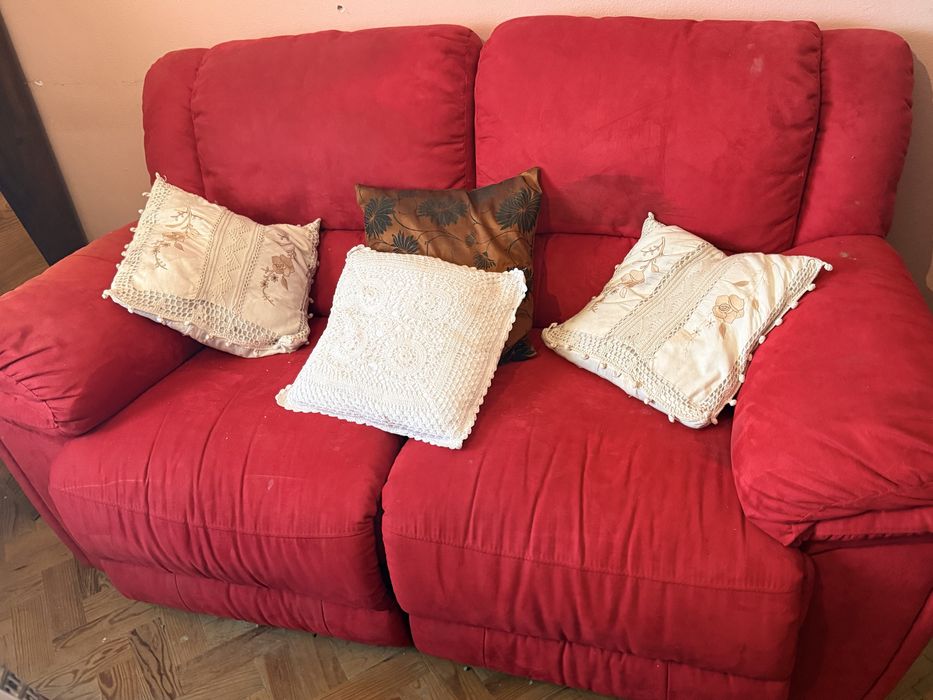 Sofá de 2 Lugares Reclinável – Vermelho