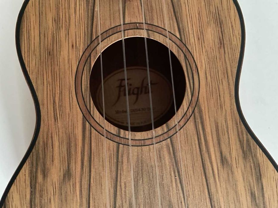 Flight Dus430 Dao - ukulele sopranowe z pokrowcem