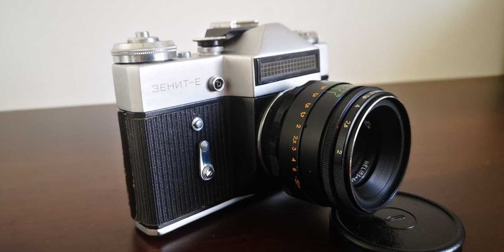 Aparat fotograficzny ZENIT-E + dodatki