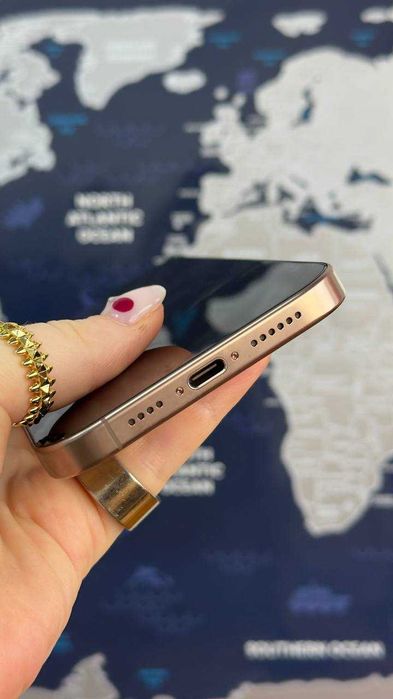 Apple Iphone 16 Pro max 256Gb Desert Titanium Neverlock