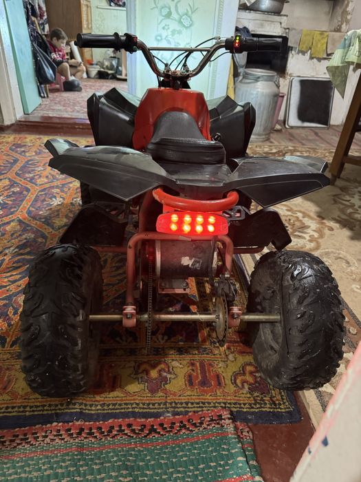 Електроквадроцикл 1000W