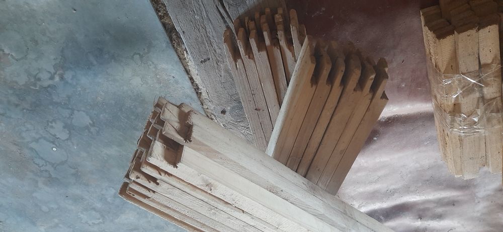 Рамки розібрані для вуликів, бджіл