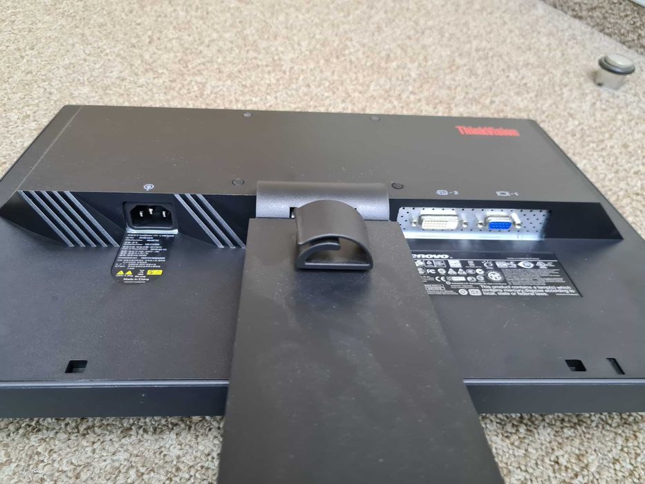 Монітор Lenovo L1951p/L1952p