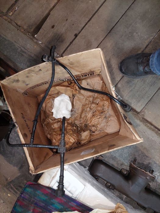 Мотор perkins jcb  коромисло  шатуни кришки колектор