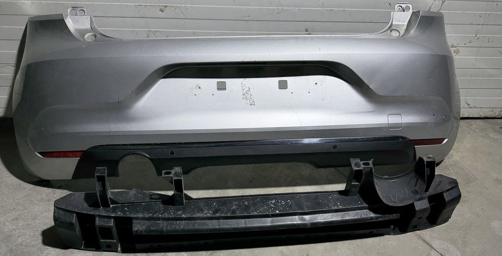 Renault Clio 5 Parachoques/Reforço