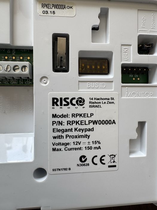 Alarm - RISCO - 2 panele i pestki + moduł rozszerzeń