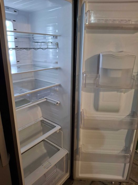 Продам холодильник самсунг