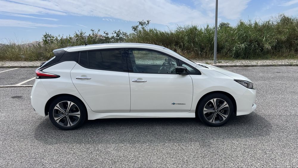 Nissan leaf TEKNA