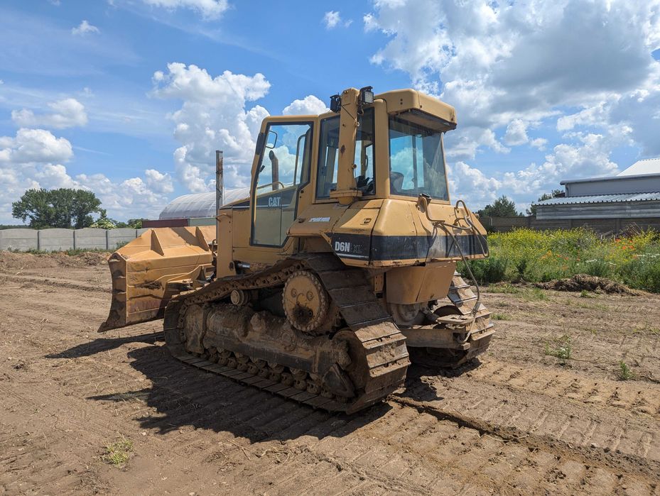 Spycharka gąsienicowa CAT D6 NXL