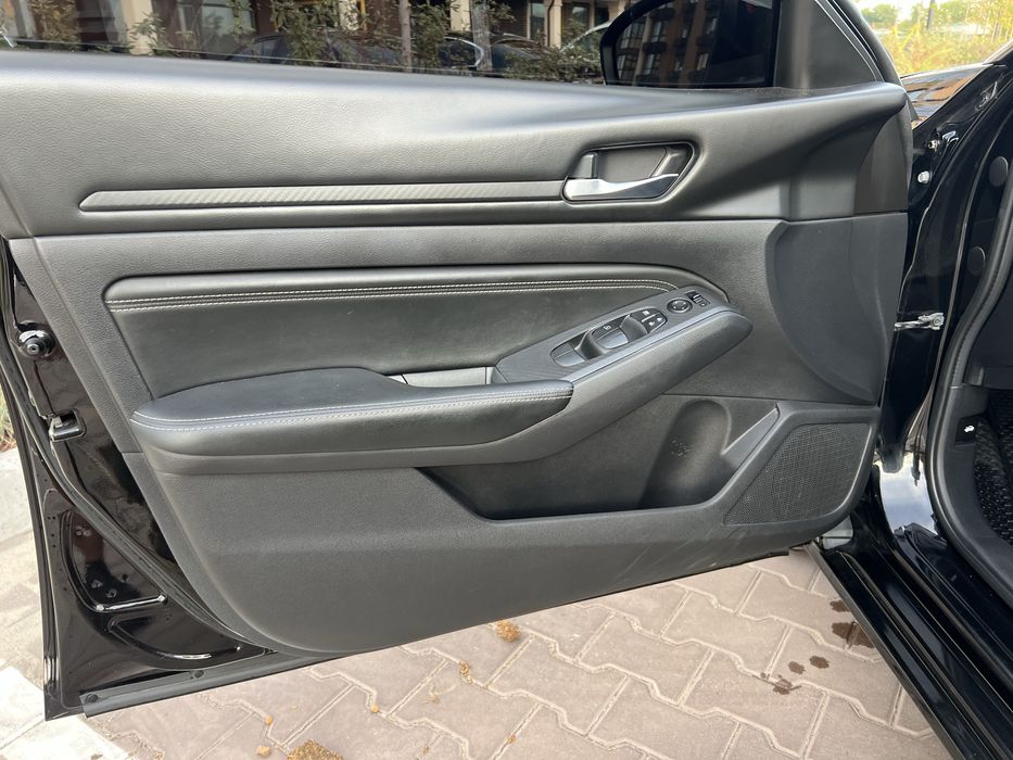 Nissan Altima 2018 VIN 1N4BL4BVXKC134957 фото оголошення 21 з 24