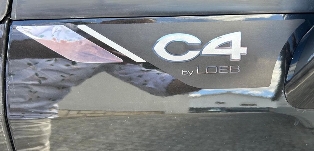 Citroen C4 loeb preto!