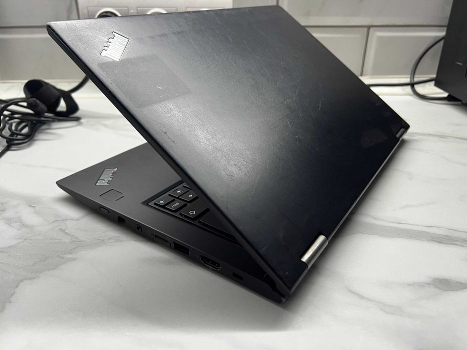 Lenovo Yoga X380 Core i5-8350U/8Гб DDR4/256Гб SSD/13,3" Full HD IPS