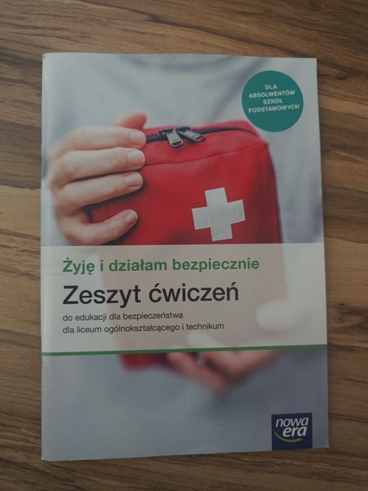 Zeszyt ćwiczeń żyje i działam bezpiecznie