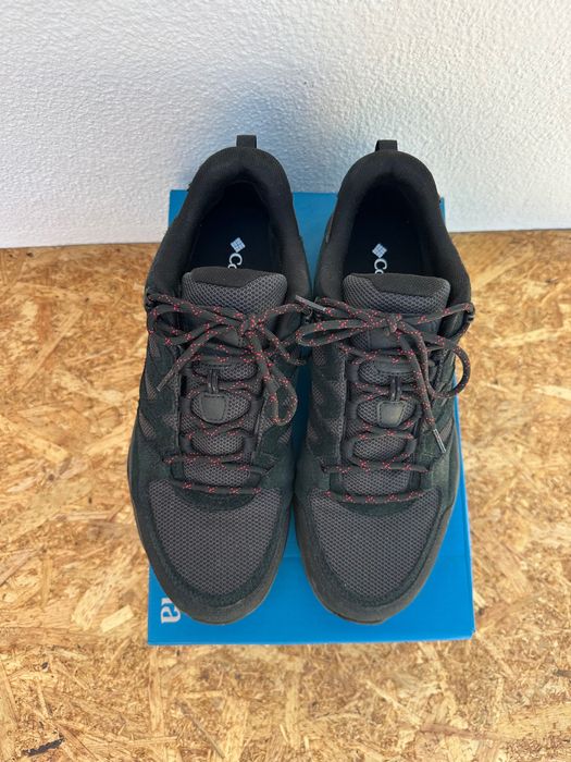 Sapatos Columbia 46