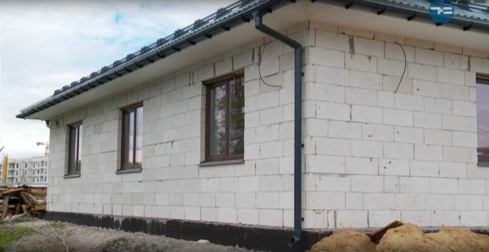 Будуємо будинки з цегли,газобетону,каркасні під ключ.