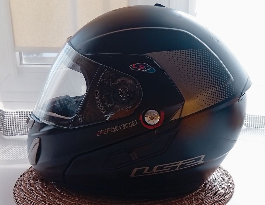 Kask LS2, FF369.