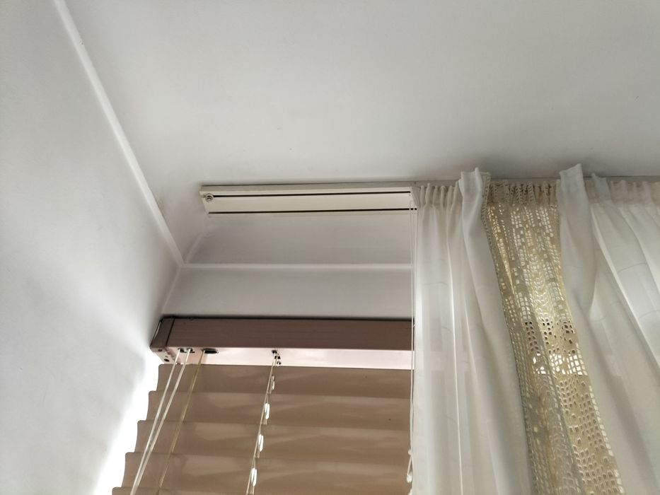 Cortinado em renda