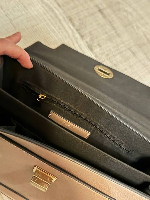 Продам сумочку next