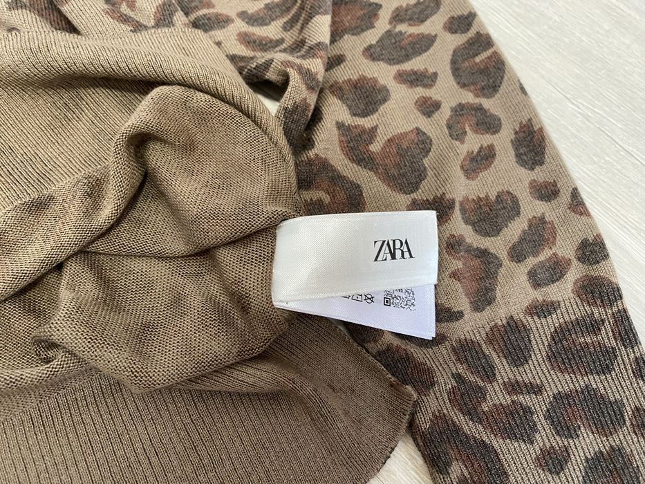 Тонкий светрик Zara з леопардовим принтом та довгими рукавами