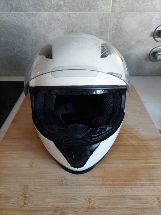 Capacete Integral –Usado - Bom Estado