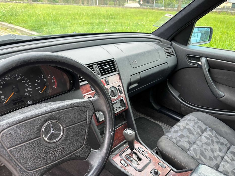 Mercedes Benz C220 CDI
