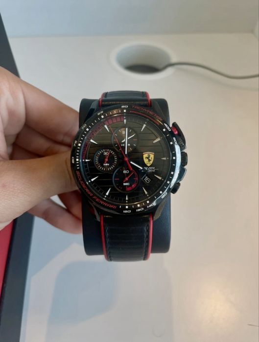 relogio scuderia ferrari