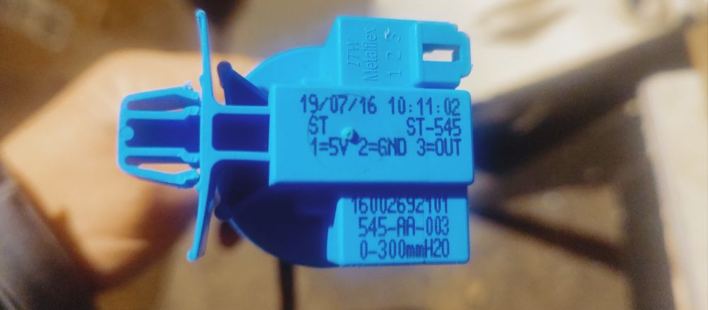 Стиральная машинка Ariston Hotpoint RSSG 602 на запчасти