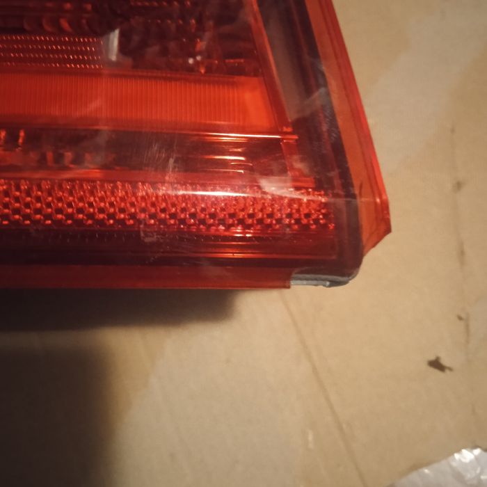 Sprzedam komplet uzywanych lamp tył BMW F30-F31.