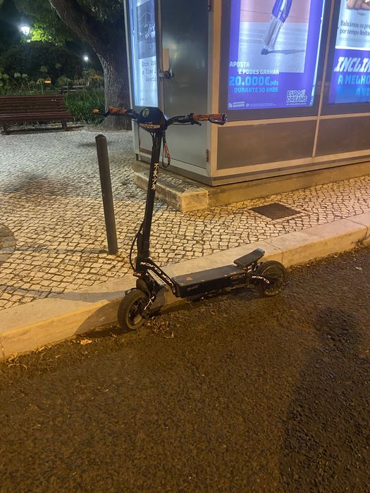 Vendo pu troco Kukirin g2