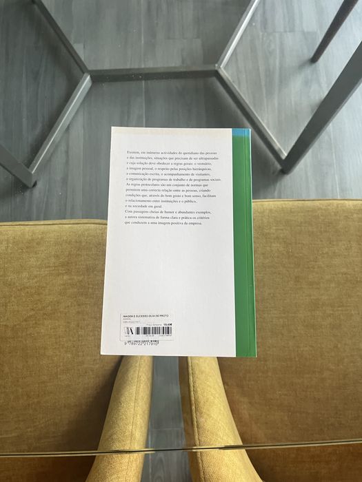 Livro: Imagem e sucesso Guia de protocolo para empresas