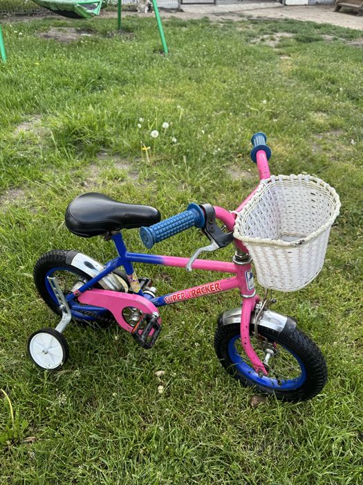 Rowerek dla dziecka. Romet BMX z kołkami bocznymi. Dla dziewczynki i chlopca